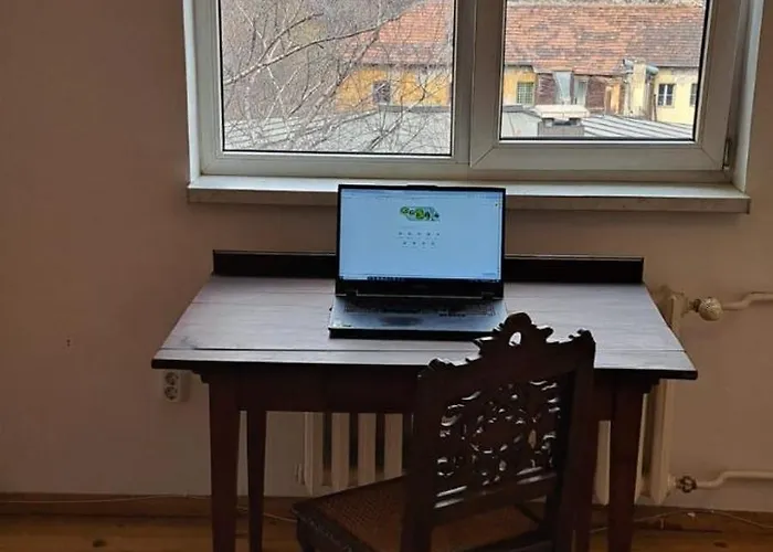 Bright In Doktorska Gradina * Sofia