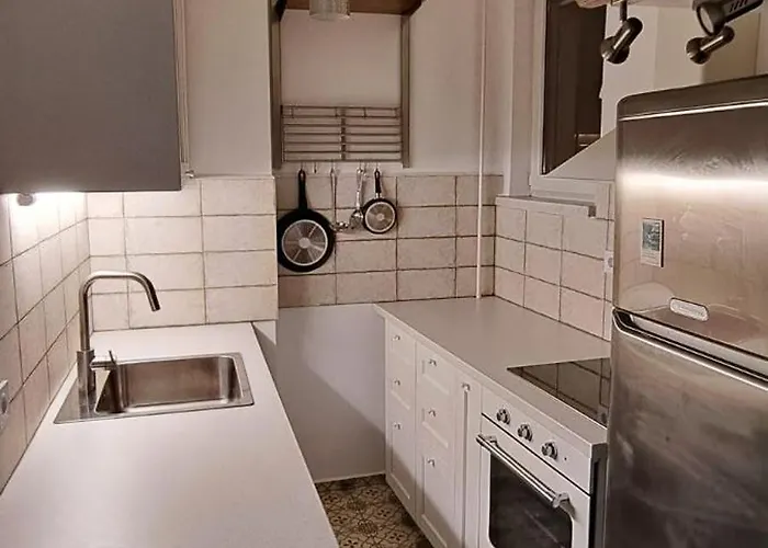 Bright In Doktorska Gradina